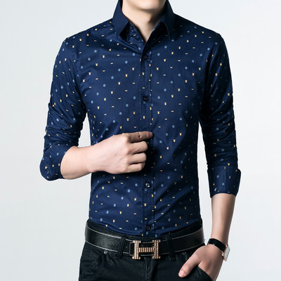 Κομψό ανδρικό πουκάμισο σε σκούρα χρώματα με εκτύπωση