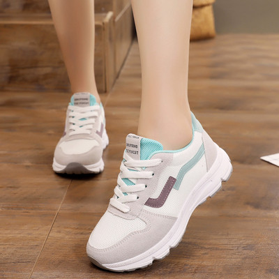 Μοντέρνα γυναικεία παπούτσια σε επτά χρώματα