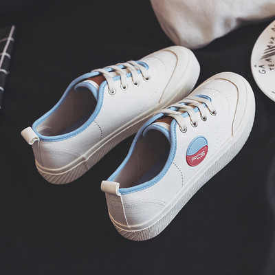 Γυναικεία παπούτσια σε τέσσερα χρώματα