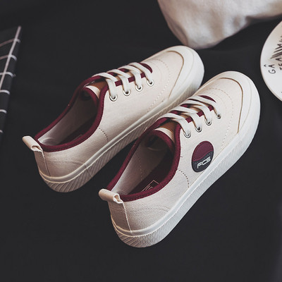 Γυναικεία παπούτσια σε τέσσερα χρώματα