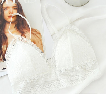 Μοντέρνο γυναικείο δαντελένιο σουτιέν  σε τρία χρώματα