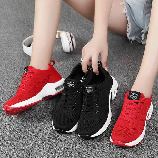 Adidasi sport de dama in mai multe culori potriviti pentru utilizarea de zi cu zi