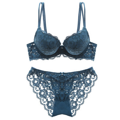 Σετ γυναικεία εσώρουχα σε τέσσερα χρώματα