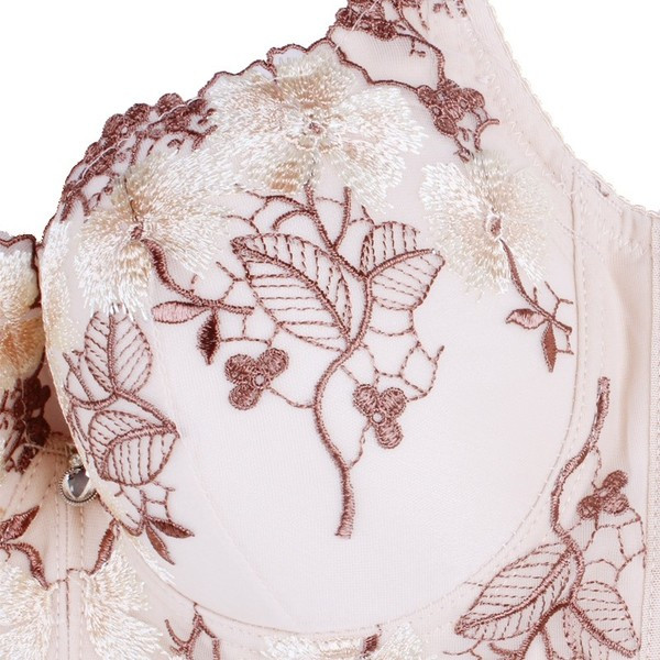 Γυναικεία σύνολα εσώρουχων σε floral δικαίωμα σε διάφορα χρώματα