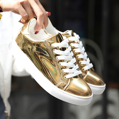 Ανδρικά πάνινα παπούτσια κατάλληλα για τη καθημερινή ζωή σε δύο χρώματα