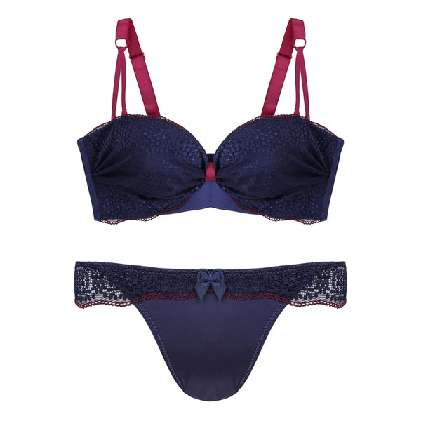 Σετ γυναικεία εσωρούχα  σε μπλε και μαύρο χρώμα