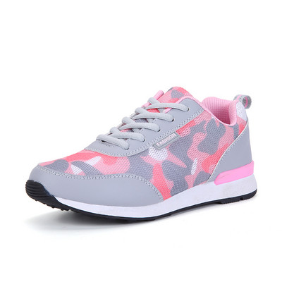 Ανδρικά πάνινα παπούτσια σε διάφορα χρώματα κατάλληλα για τη καθημερινή ζωή