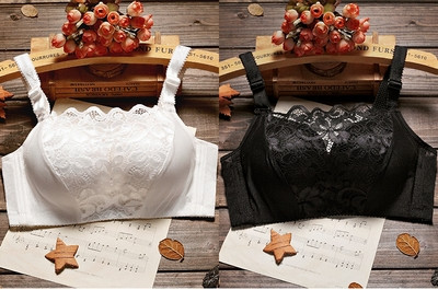 Σετ από δύο τεμ. σουτιέν από  δαντέλας σε διάφορα χρώματα