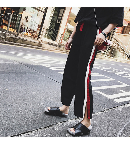 Pantaloni moderni pentru gravide cu margini laterale si fante - model lat