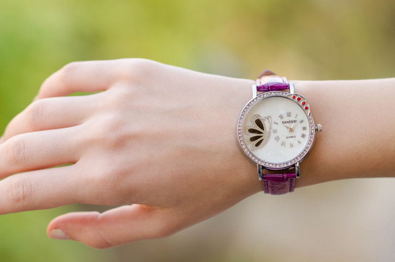 Дамски часовник Saneesi Italy в Лилаво