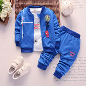 Set sport pentru copii pentru băieți în trei părți - patru culori