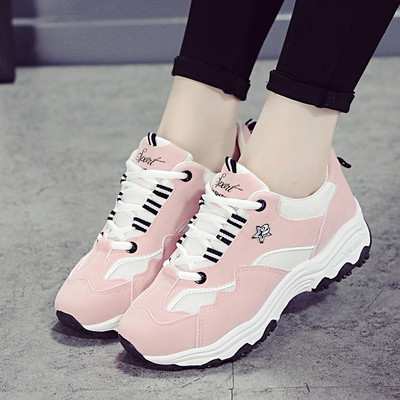 Adidași sport de damă potriviti pentru utilizarea de zi cu zi