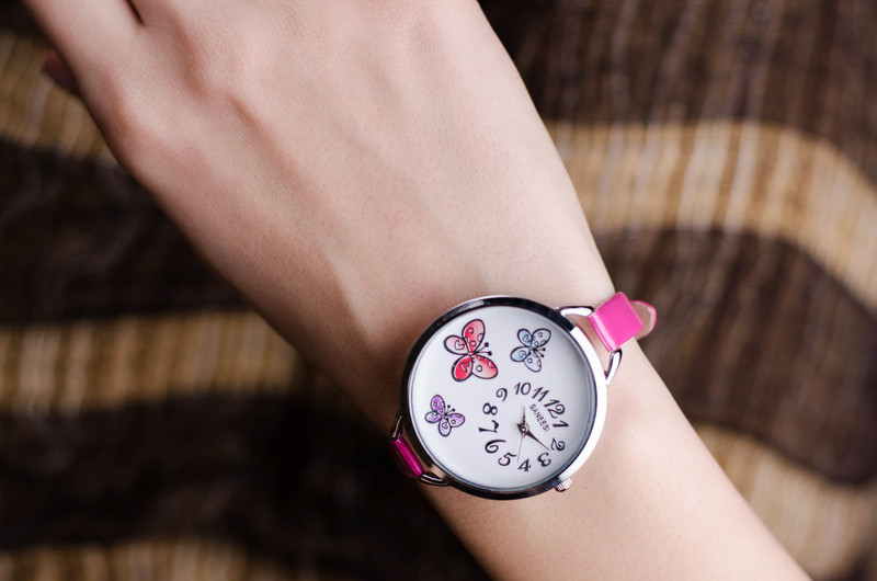 Дамски часовник Saneesi Minnie в Тъмно Розово