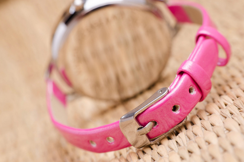 Дамски часовник Saneesi Minnie в Тъмно Розово