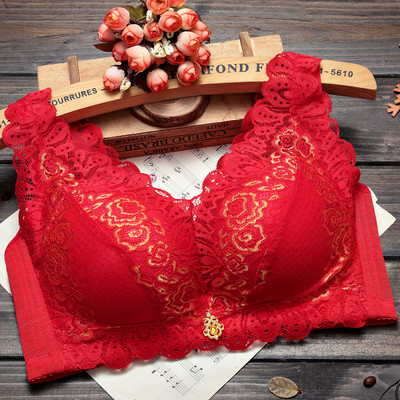 Μοντέρνο δαντελωτό σουτιέν σε διάφορα χρώματα