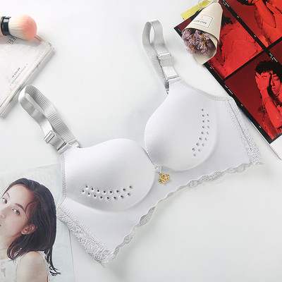 Σύγχρονο γυναικείο σουτιέν σε τέσσερα χρώματα