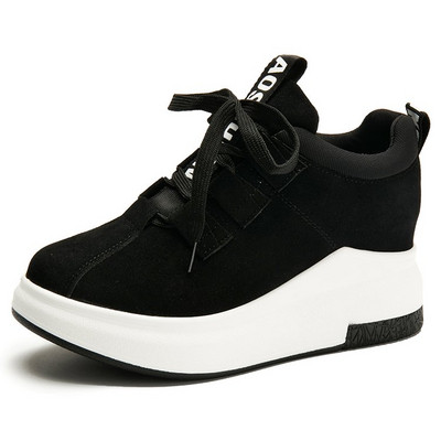 Модерни дамски маратонки с платформа в няколко цвята