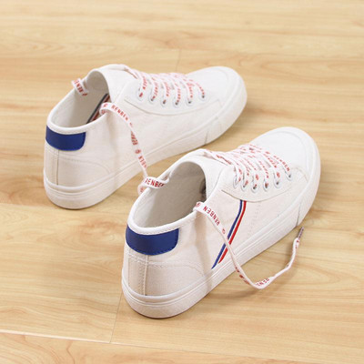 Γυναικεία αθλητικά πάνινα παπούτσια σε διάφορα χρώματα