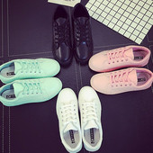 Γυναικεία αθλητικά  πάνινα παπούτσια σε τέσσερα χρώματα