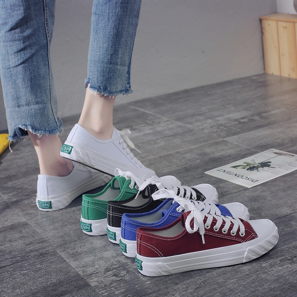 Γυναικεία  πάνινα παπούτσια κατάλληλα για τη καθημερινή ζωή σε πέντε χρώματα