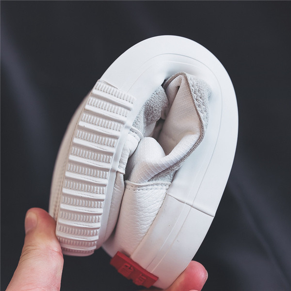 Γυναικεία πάνινα παπούτσια σε δύο χρώματα