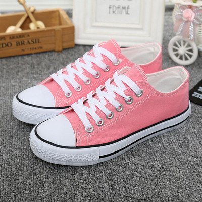 Γυναικεία αθλητικά πάνινα παπούτσια σε διάφορα χρώματα κατάλληλα για άνδρες και γυναίκες