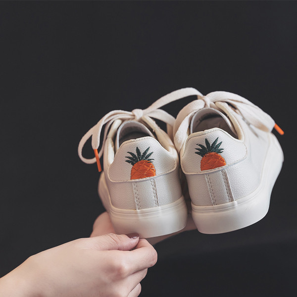 Αθλητικά γυναικεία παπούτσια κατάλληλα για τη καθημερινή ζωή