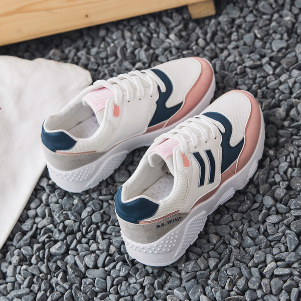 Tenisi dama cu platforma potriviti pentru utilizarea de zi cu zi