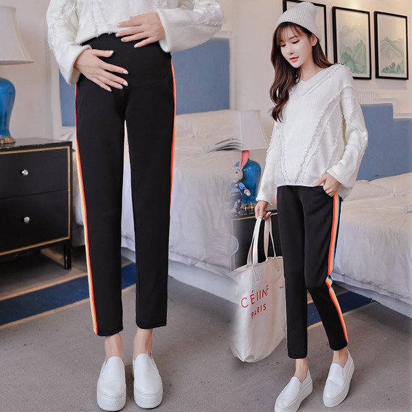 Καθημερινά παντελόνια για έγκυες γυναίκες με έγχρωμες άκρες