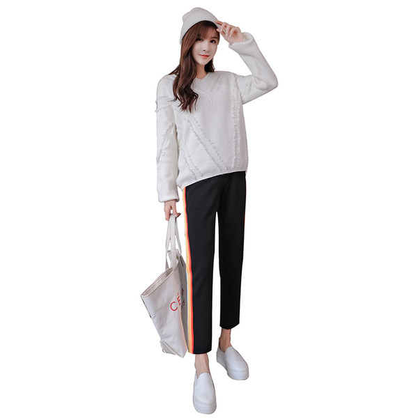 Καθημερινά παντελόνια για έγκυες γυναίκες με έγχρωμες άκρες