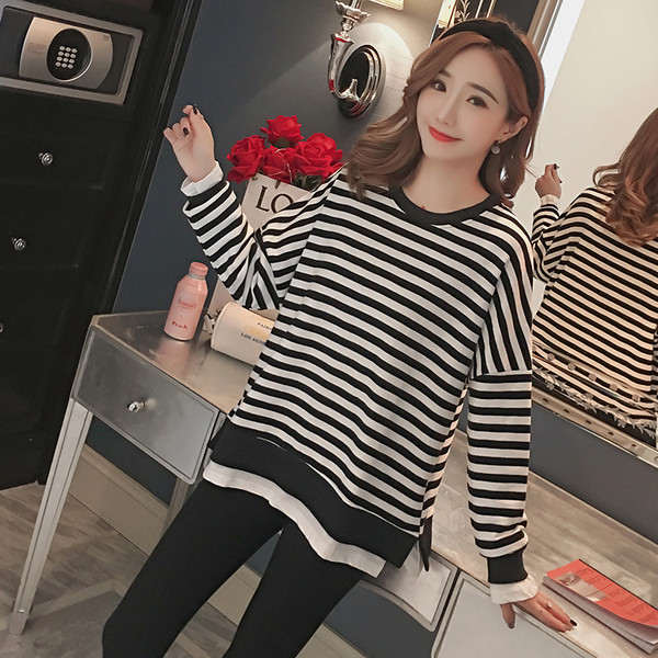 Bluza cu dungi pentru gravide in doua culori