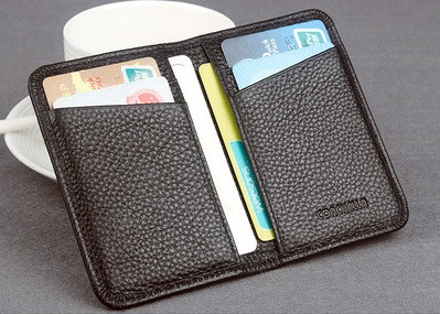 Μίνι ανδρικό χαρτοφυλάκιο  σε μαύρο και καφέ χρώμα