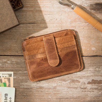 Ανδρικό ρετρό δερμάτινο πορτοφόλι σε δύο χρώματα