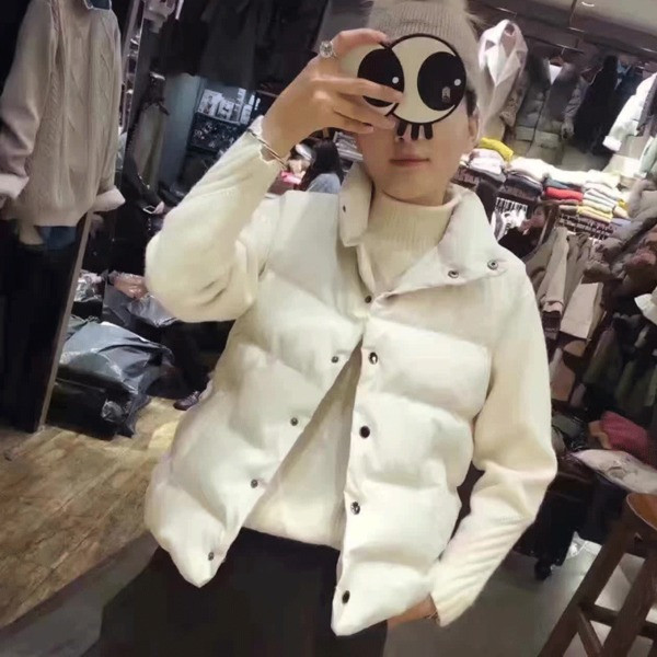 Vesta casual de dama in alb si negru cu guler inalt