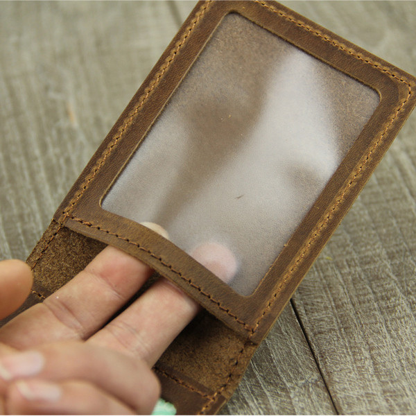 Άνετο ανδρικό χαρτοφυλάκιο για έγγραφα σε τρία χρώματα