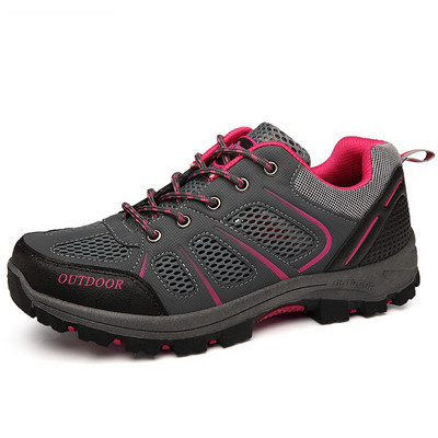 Αθλητικά παπούτσια πεζοπορίας σε διάφορα χρώματα