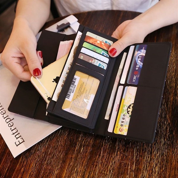 Portofel de dama in mai multe culori potrivit pentru utilizarea de zi cu zi