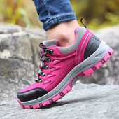 Μπότες πεζοπορίας με σκληρή σόλα