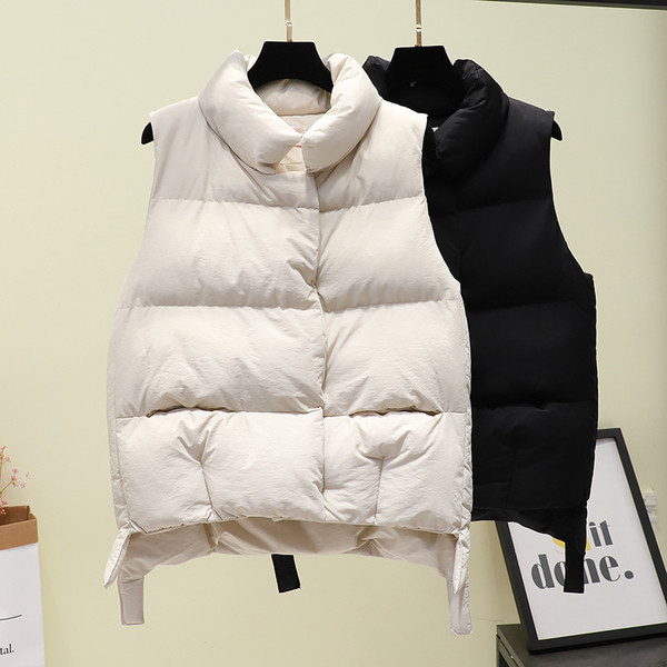 Vesta casual dama in alb si negru