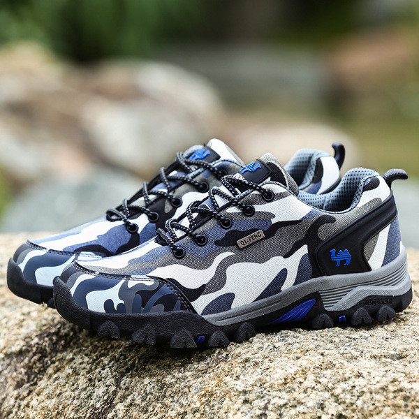 Αθλητικά παπούτσια με καμουφλάζ σχέδιο