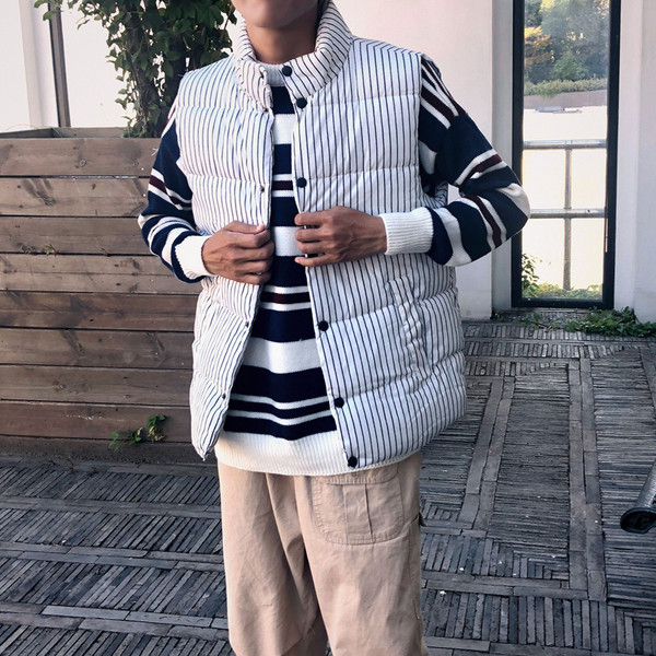 Ανδρικόμοντέρνογιλέκο σε τρία χρώματα