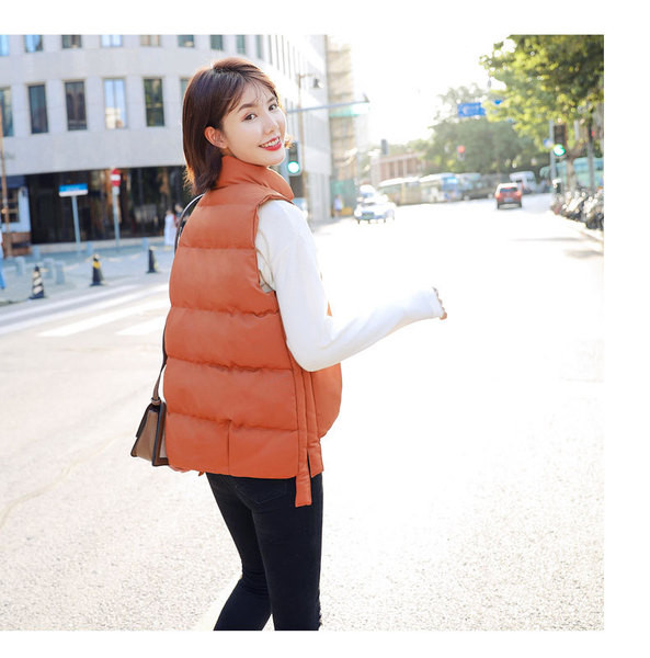 Μοντέρνο  γυναικείο γιλέκο σε τρία χρώματα