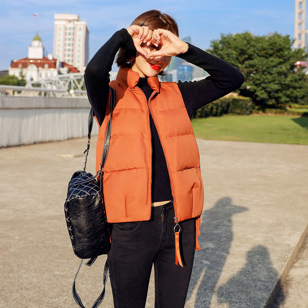 Μοντέρνο  γυναικείο γιλέκο σε τρία χρώματα