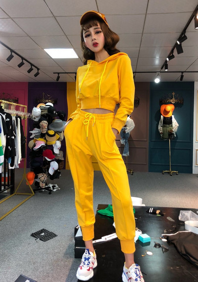 Set sport pentru femei din două părți în mai multe culori