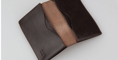 Απαλό δερμάτινο πορτοφόλι  σε διάφορα μοντέλα