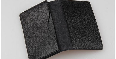 Απαλό δερμάτινο πορτοφόλι  σε διάφορα μοντέλα