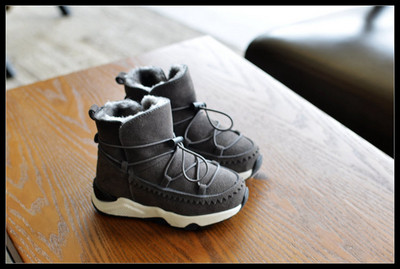 Χειμερινές μπότες για αγόρια σε μαύρο και γκρι χρώμα