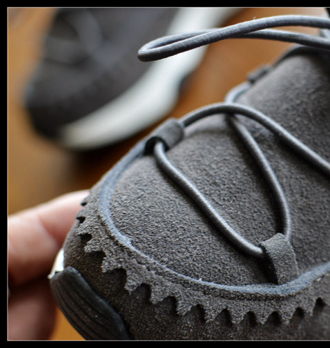 Χειμερινές μπότες για αγόρια σε μαύρο και γκρι χρώμα