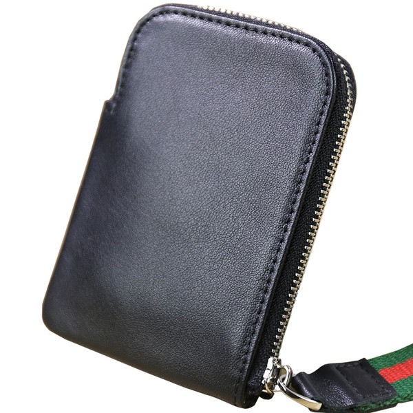 Малък мъжки кожен портфейл в няколко цвята