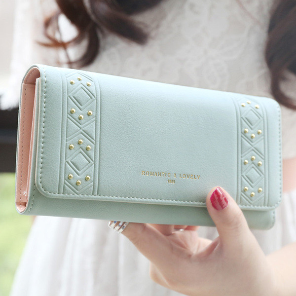 Portofel de dama actual in mai multe culori